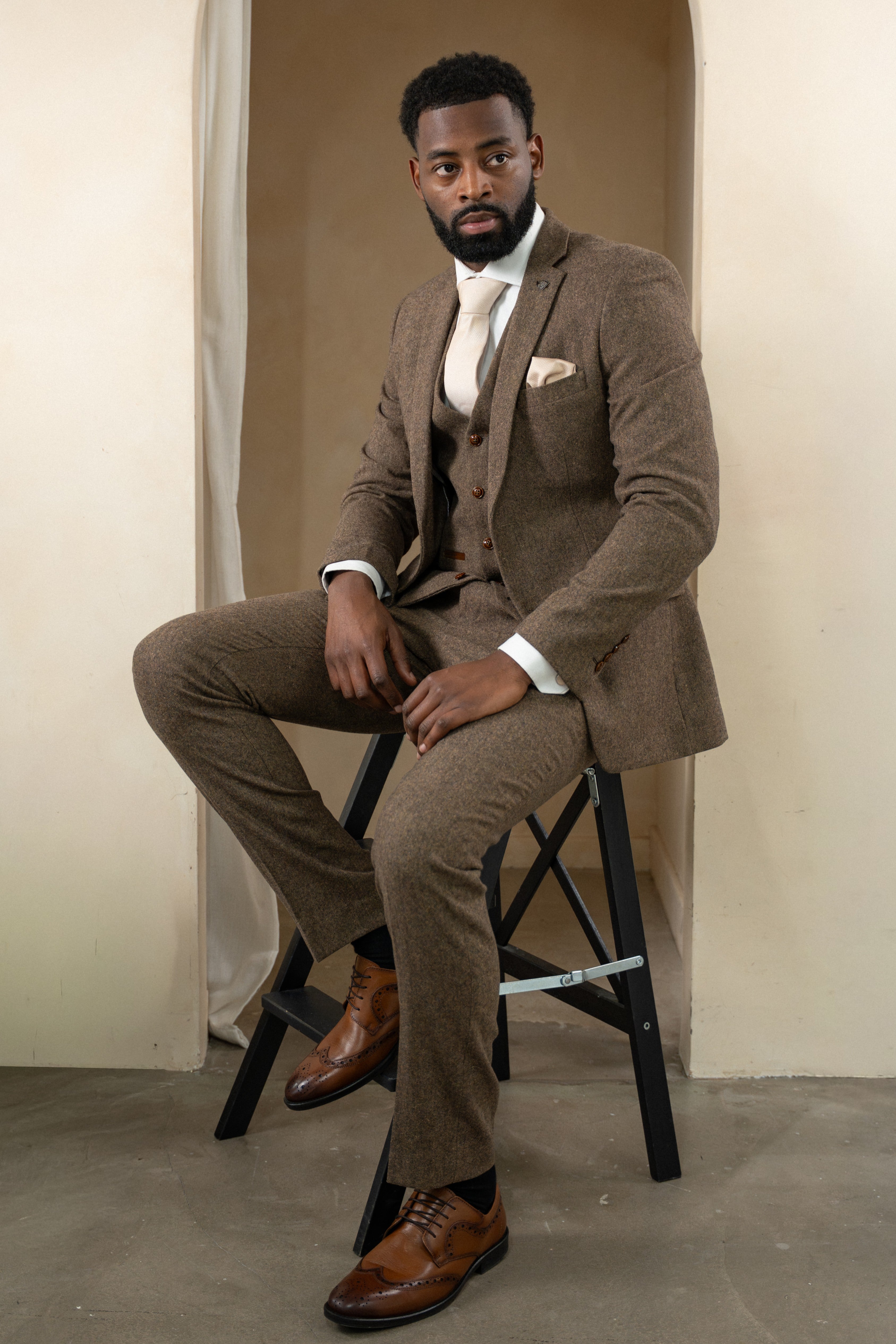 Oscar Brown Tweed Three Piece Suit