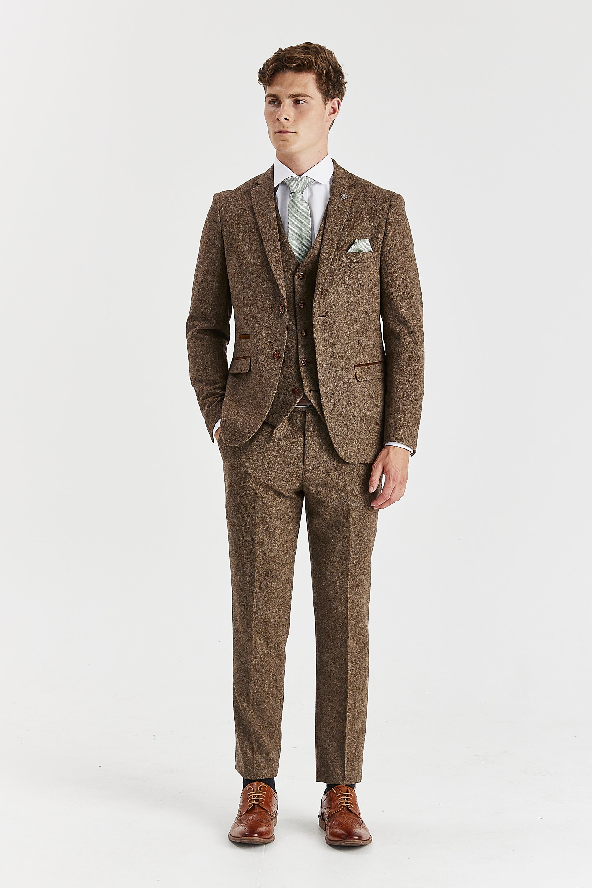 Oscar Brown Tweed Three Piece Suit