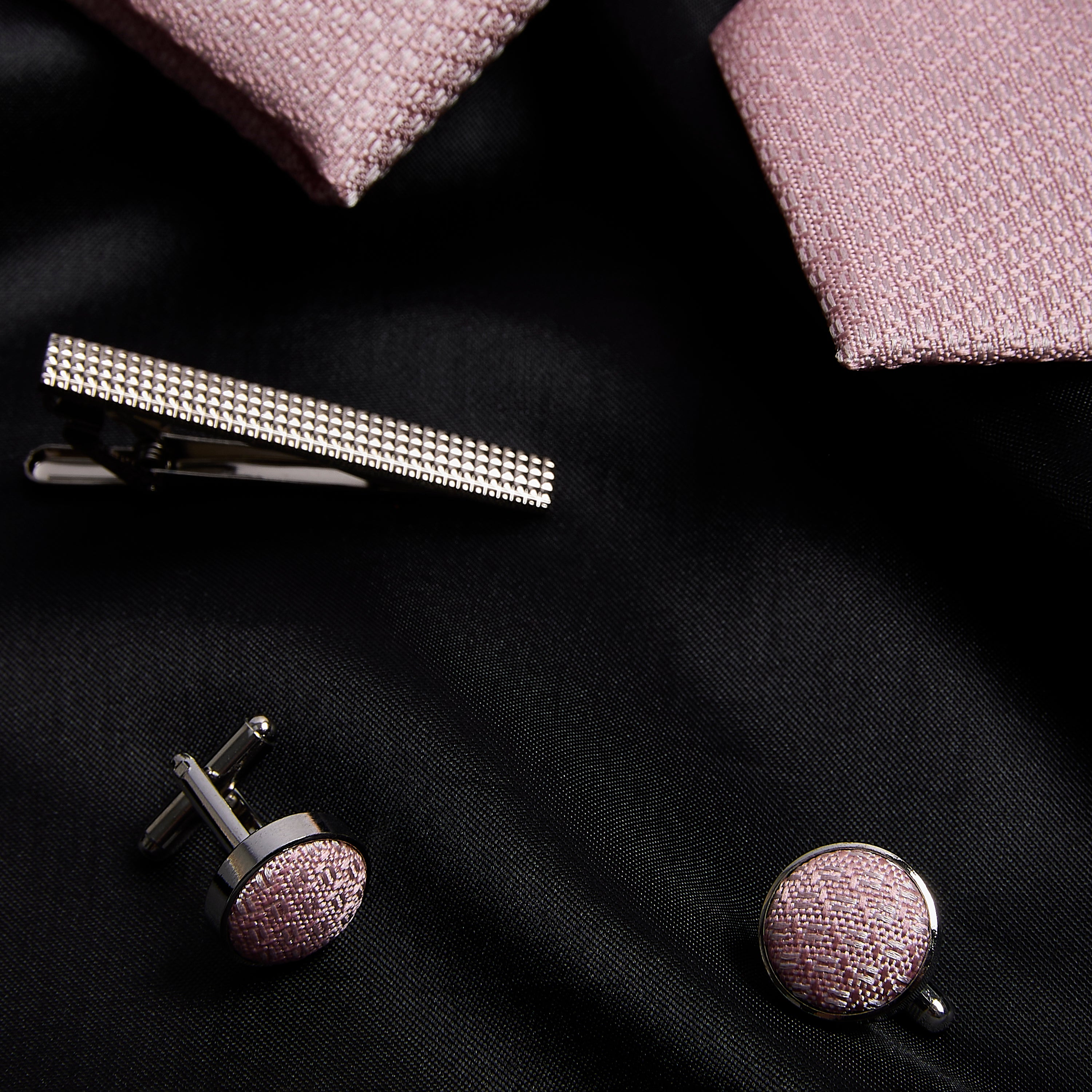 Paul Andrew - Light Pink Textured Tie Set