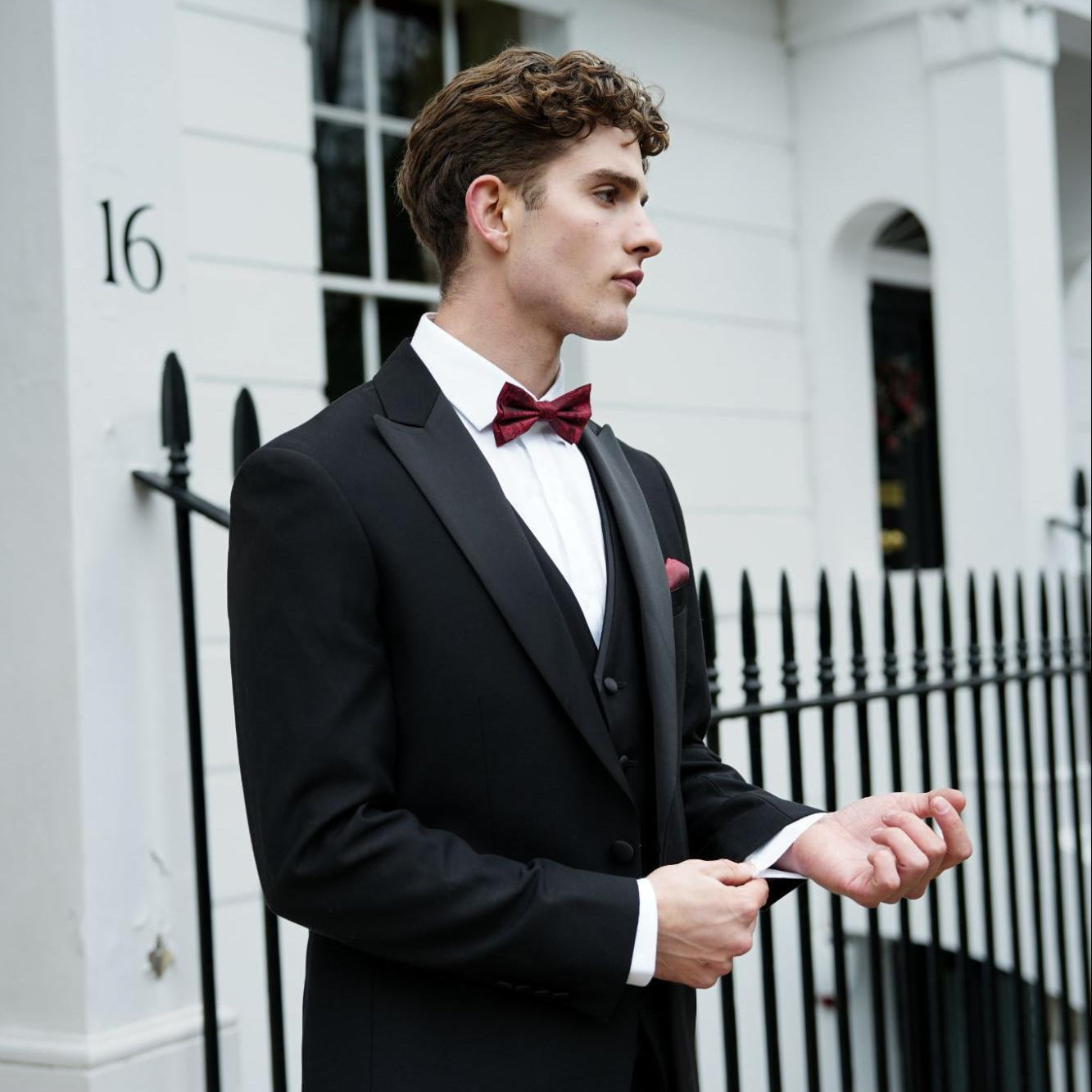 Ultimate Guide to Buying Wedding Suits Online | Paul Andrew