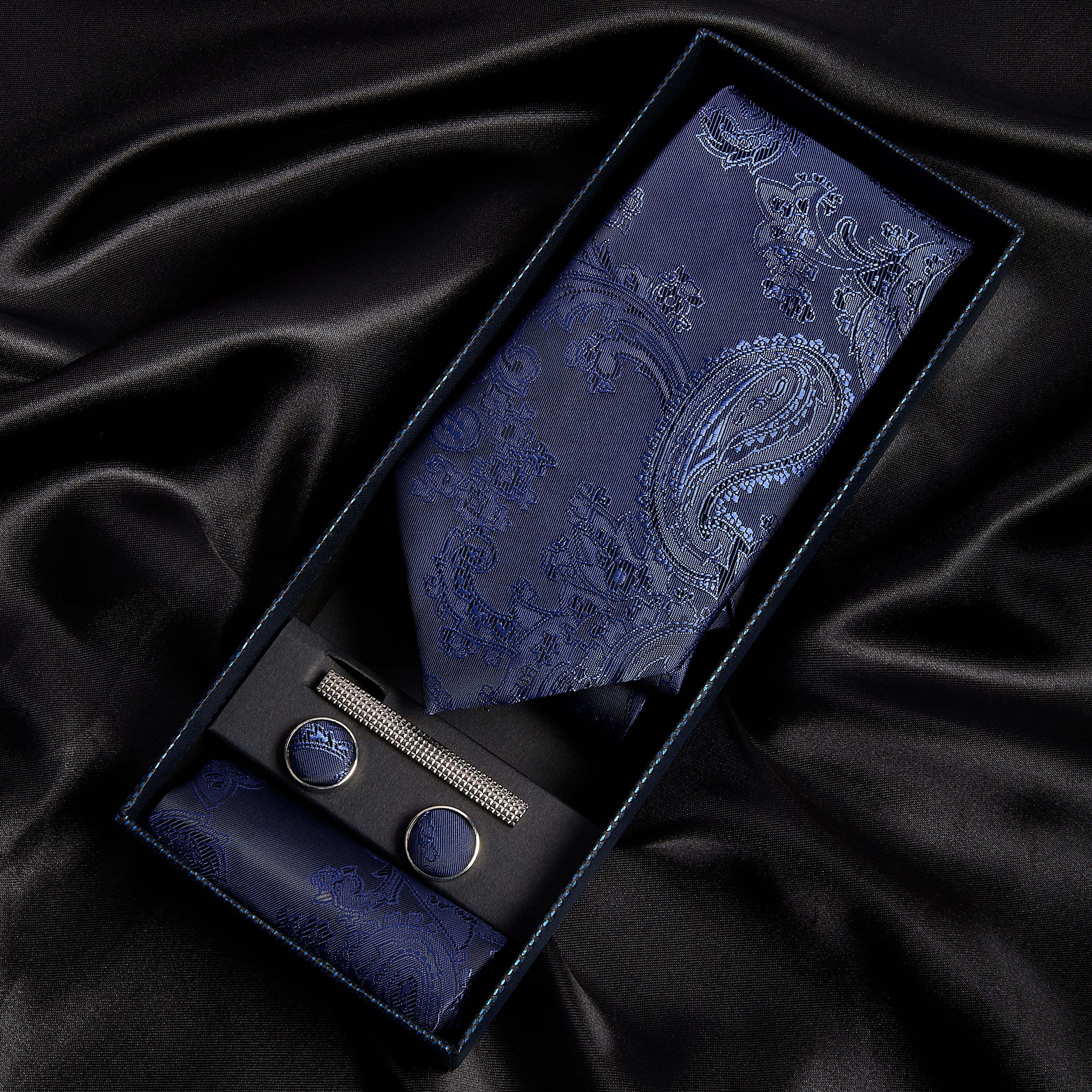 Paul Andrew - Navy Paisley Tie Set