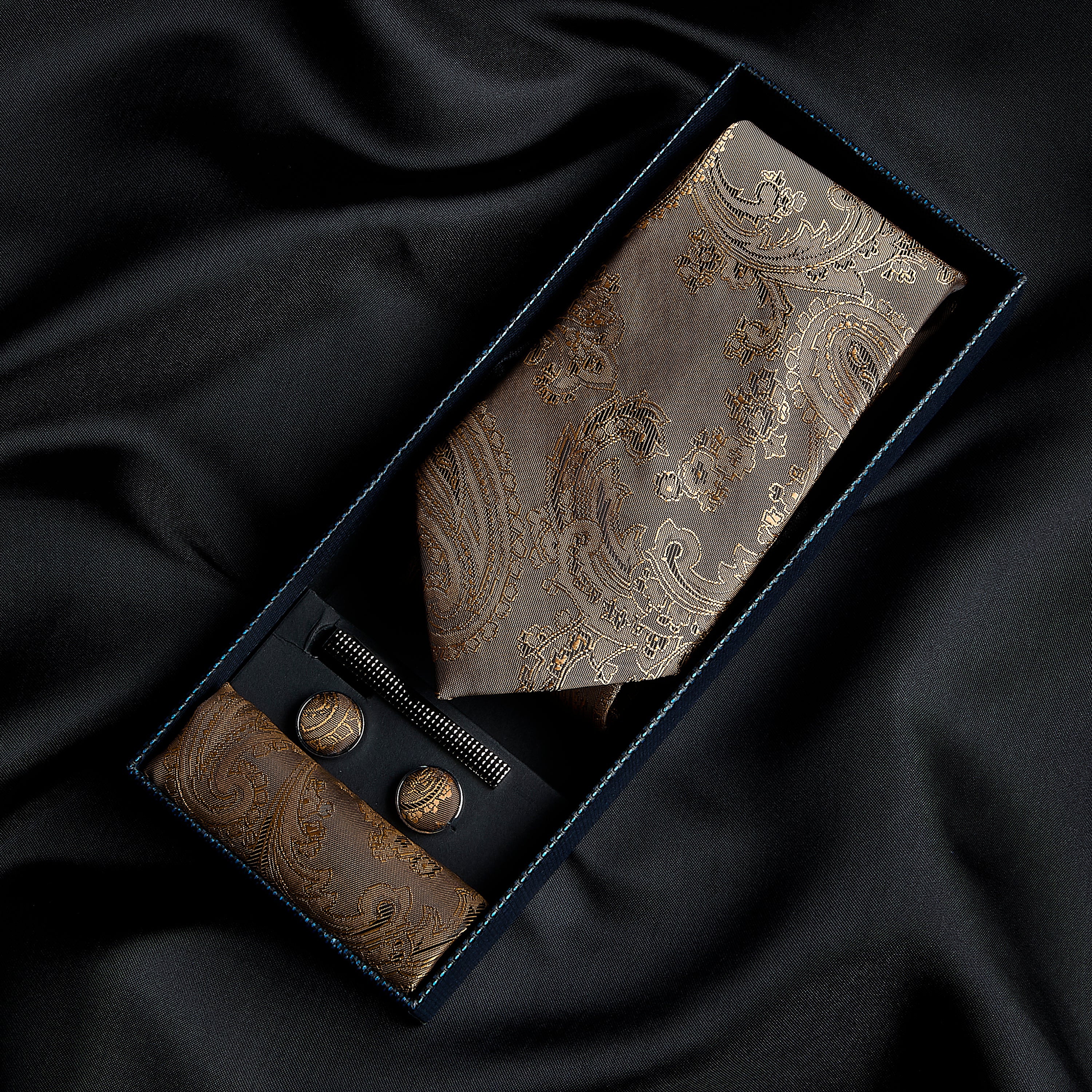 Paul Andrew - Brown Paisley Tie Set