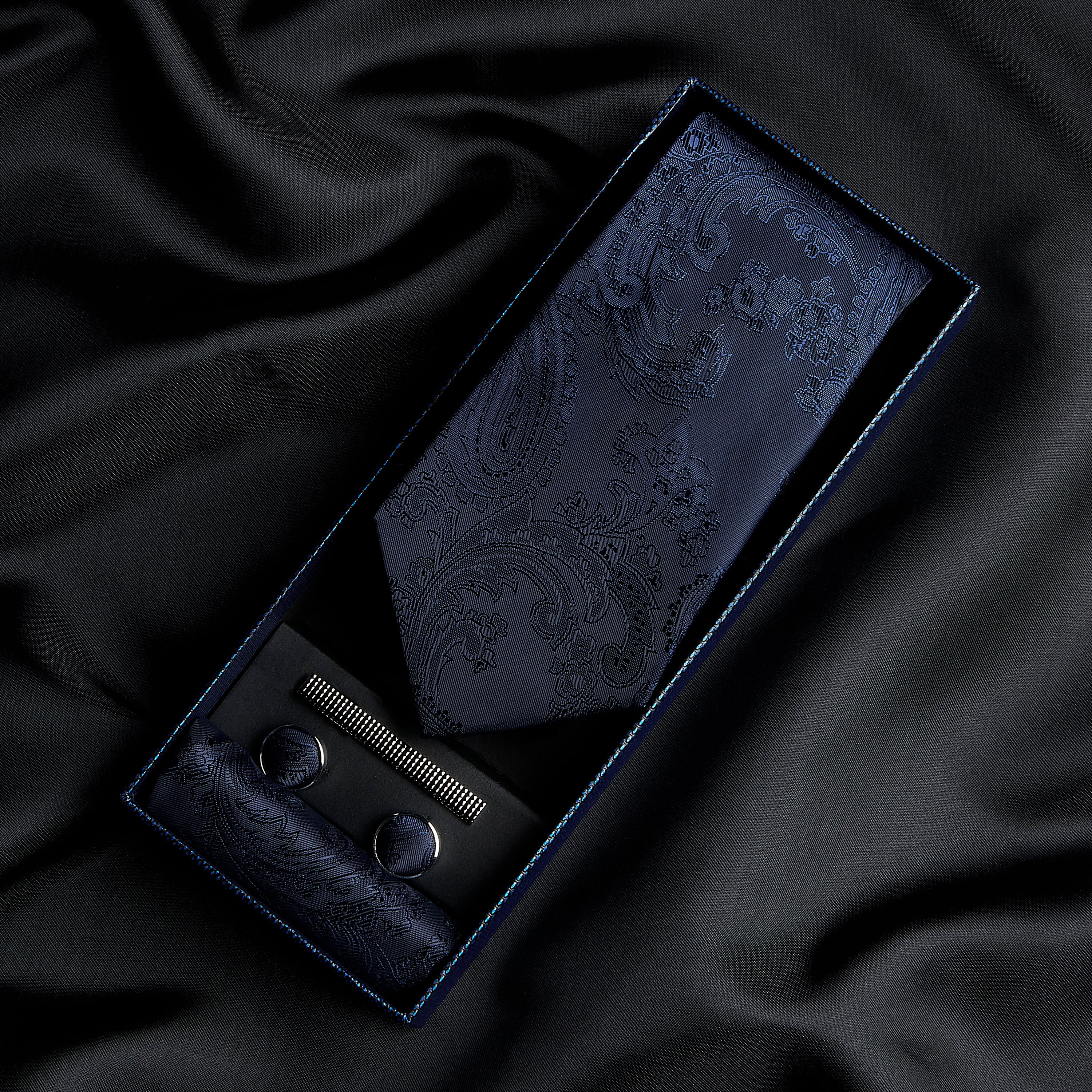 Paul Andrew - Dark Navy Paisley Tie Set