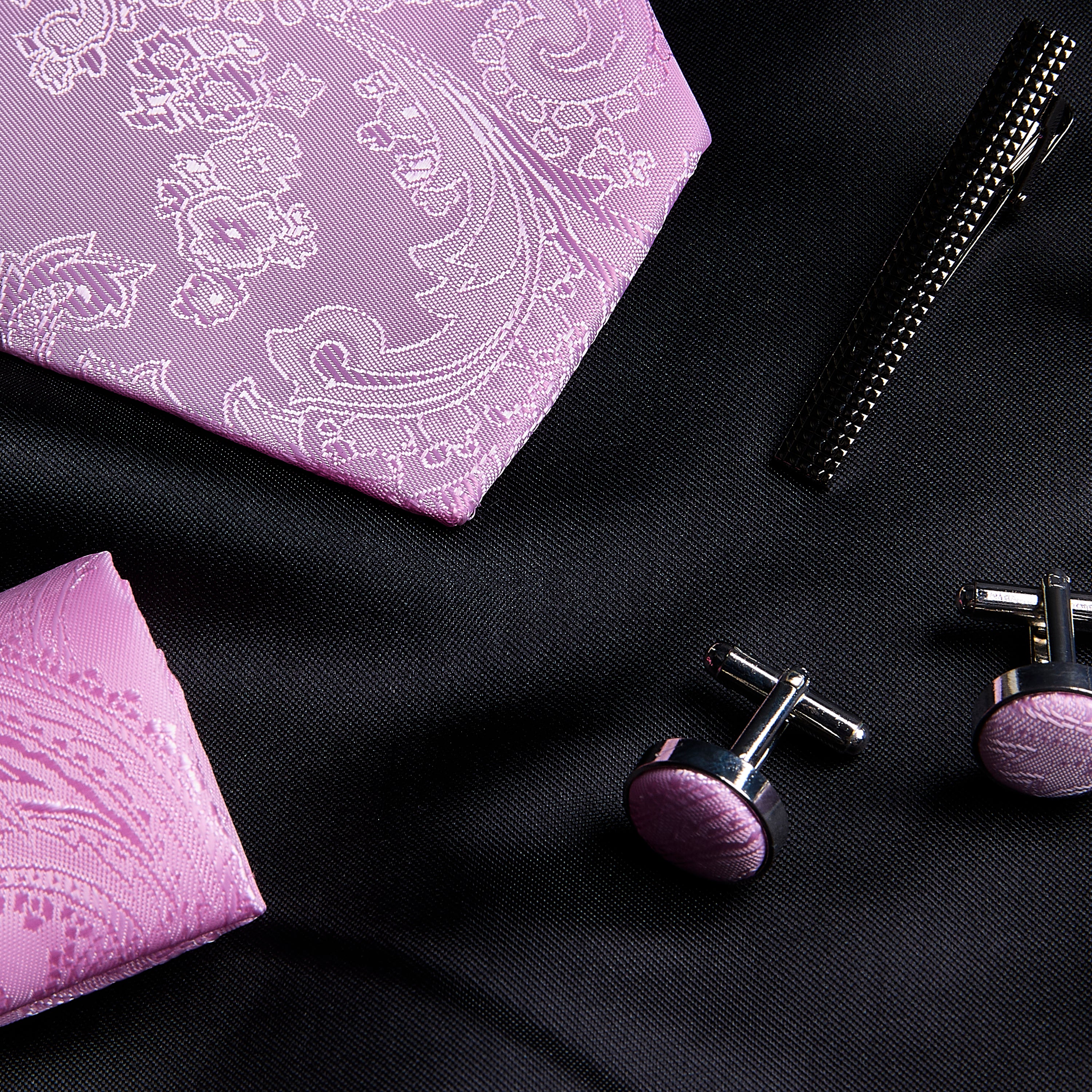 Paul Andrew - Pink Paisley Tie Set