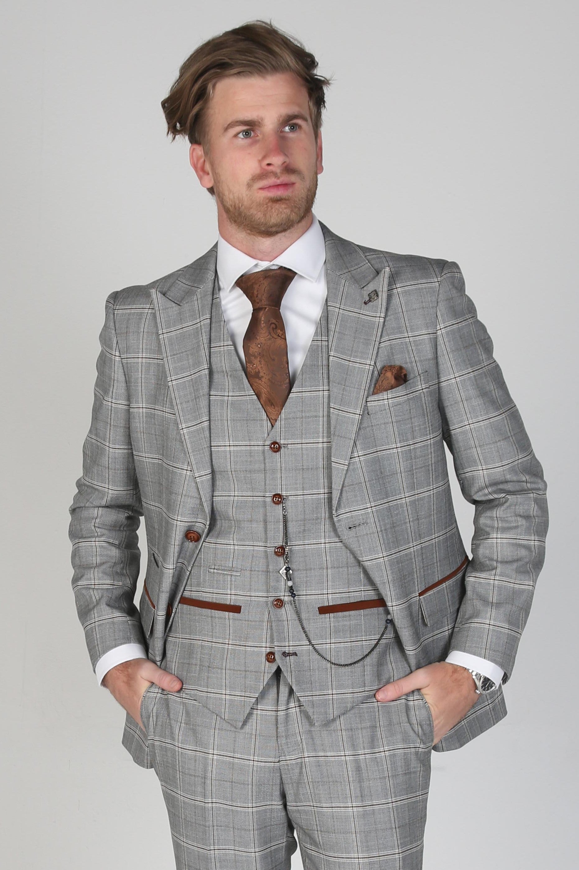 Francis Men's Grey Check Three Piece Suit