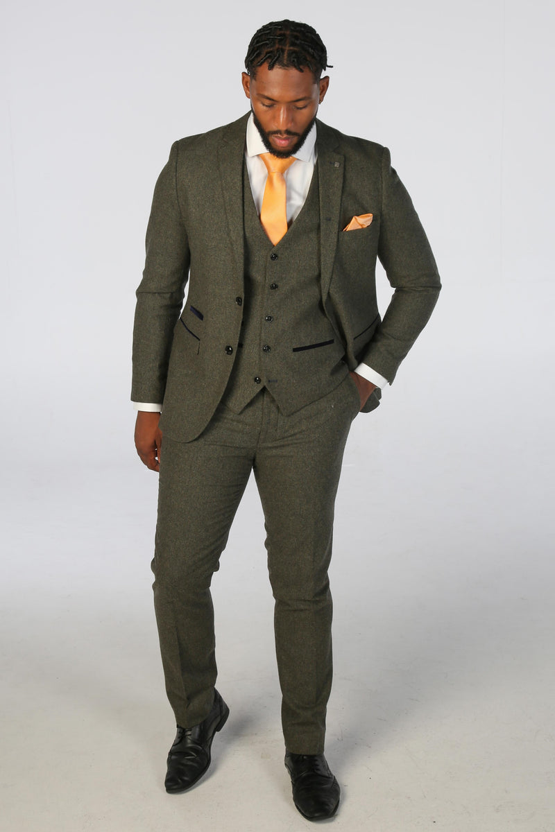 Oscar Green Men's Three Piece Suit