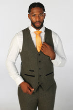 Oscar Green Men's Three Piece Suit