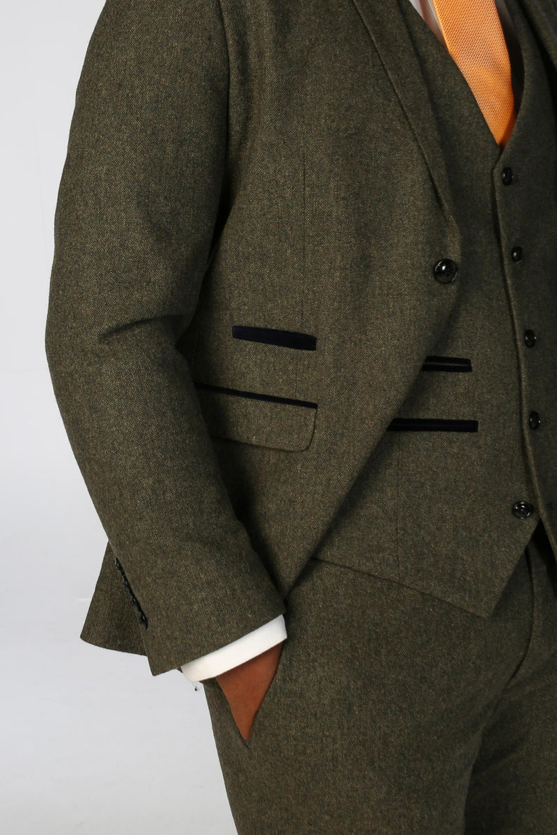 Oscar Green Men's Three Piece Suit